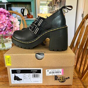 Dr. Martens Eviee